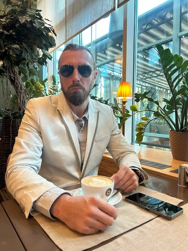 Роман Ярцев